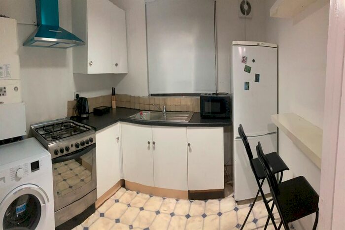 1 Bedroom Flat To Rent In Hamilton Road, Golders Green NW11