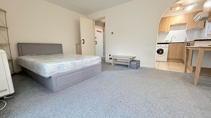 Studio To Rent In Harp Island Close, Neasden, London, NW10