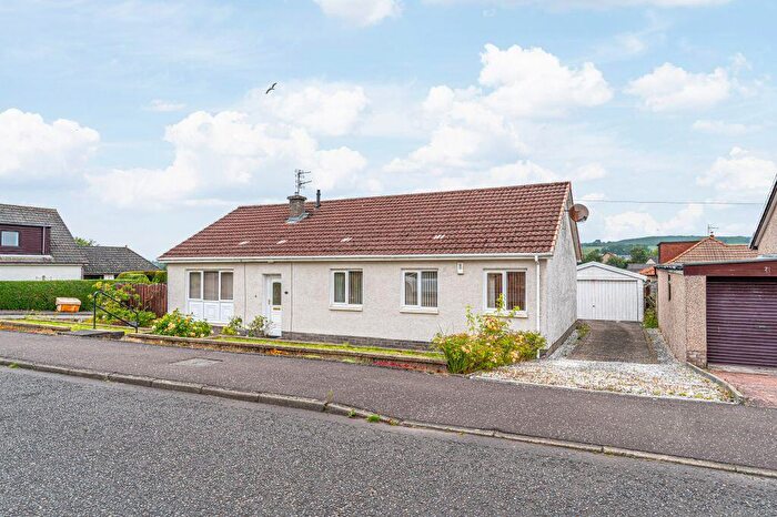 4 Bedroom Detached Bungalow For Sale In Hawthorn Bank, Carnock, KY12