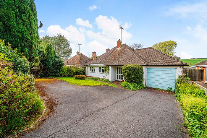 3 Bedroom Bungalow For Sale In Highridge, Alton, Hampshire, GU34