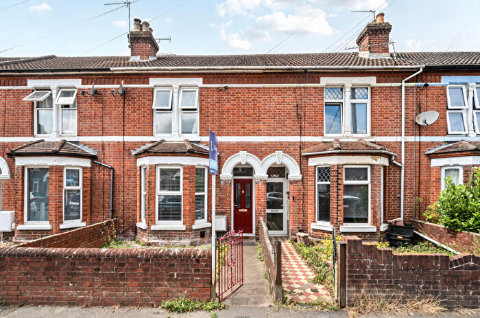 3 Bedroom Terraced House For Sale In Desborough Road, Eastleigh, Hampshire, SO50
