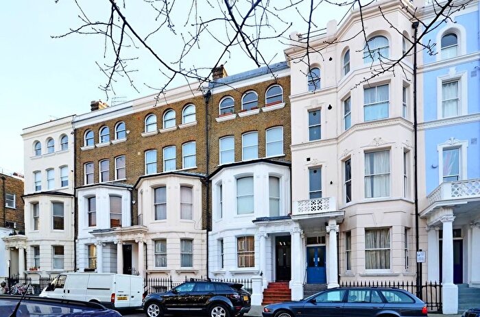 1 Bedroom Flat To Rent In Powis Square, Notting Hill, W11