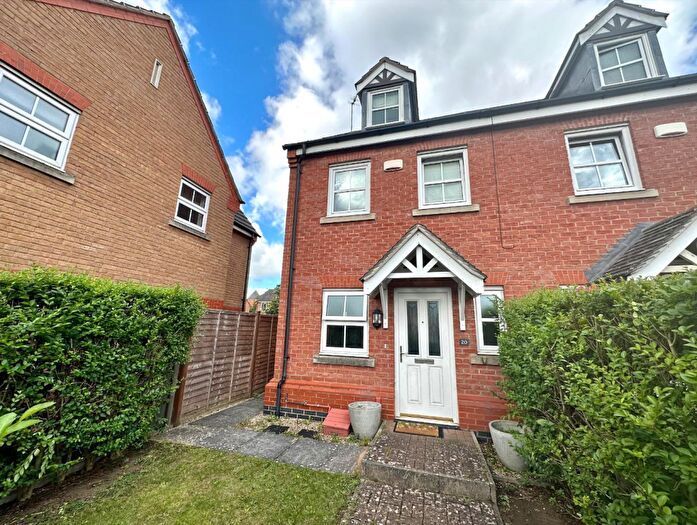 3 Bedroom Semi-Detached House To Rent In Hermitage Way, Wootton, Northampton, NN4