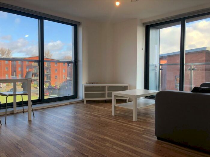 2 Bedroom Flat To Rent In Aire, Cross Green Lane, LS9