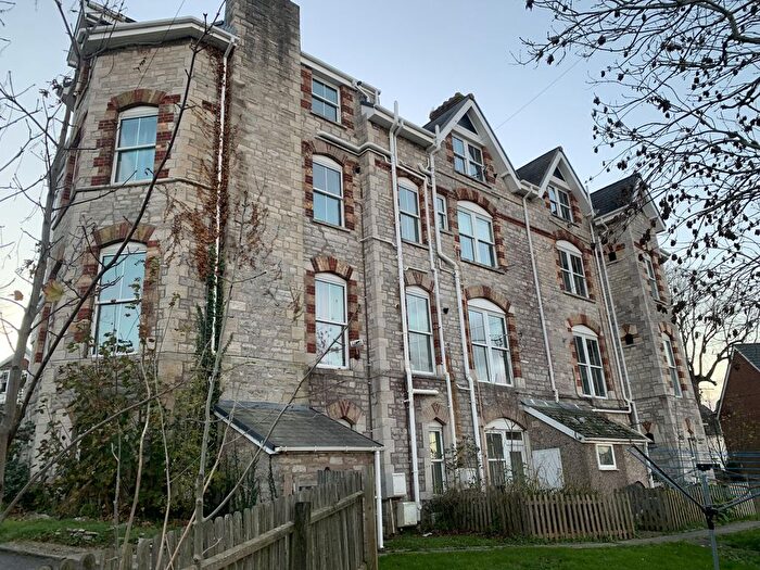 1 Bedroom Flat For Sale In Flat A, Sentryfields Park Road, Swanage, Dorset, BH19