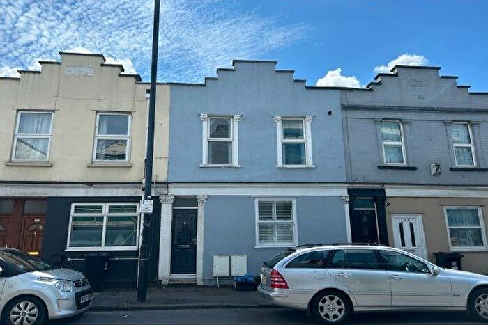 1 Bedroom Flat To Rent In North Street, Bristol, BS3