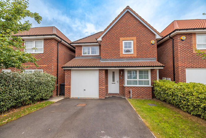 3 Bedroom Detached House For Sale In Yarborough Drive, Doncaster, DN2