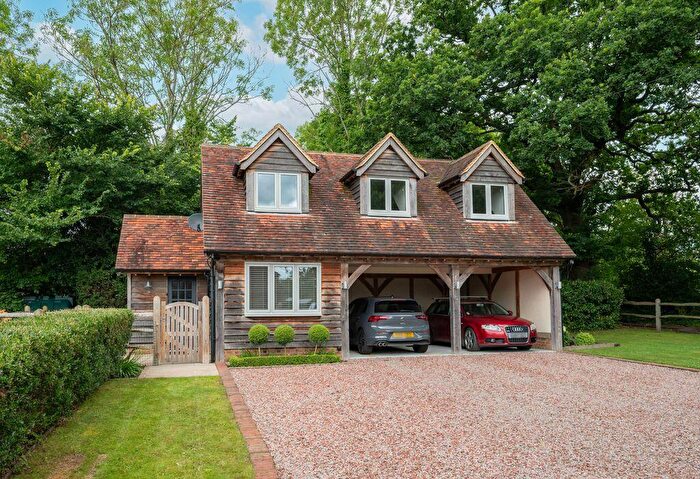1 Bedroom Detached House To Rent In Loxwood Road, Rudgwick, West Sussex, RH12