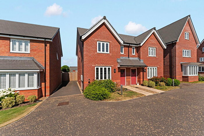 3 Bedroom Semi-Detached House For Sale In Lewis Way, Congleton, CW12