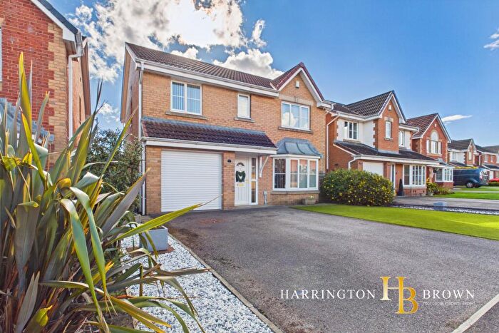 4 Bedroom Detached House For Sale In Cotherstone Close, Templetown, DH8