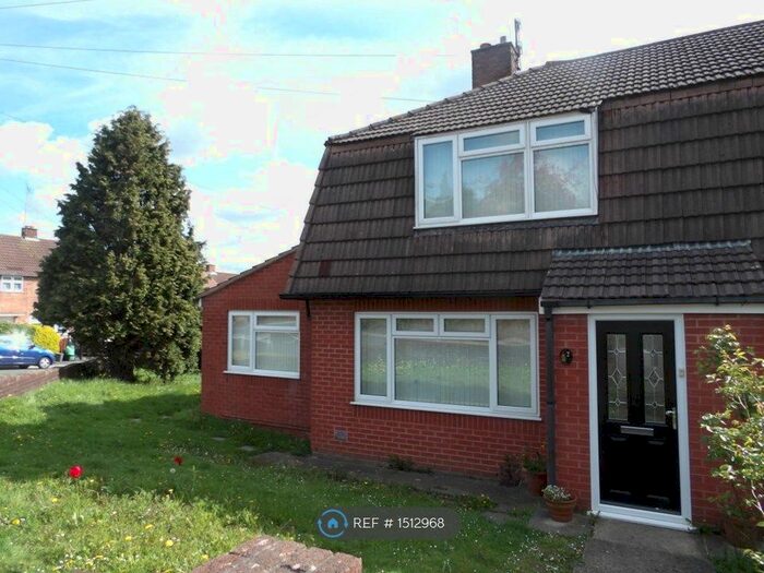 3 Bedroom Semi-Detached House To Rent In Perrott Road, Bristol, BS15