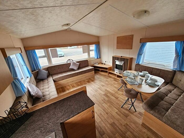 2 Bedroom Caravan For Sale In Delta Resort Plus, Tarka Holiday Park, Barnstaple, Devon, EX31