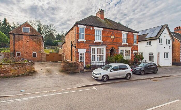 3 Bedroom Semi-Detached House For Sale In High Street, Repton, DE65