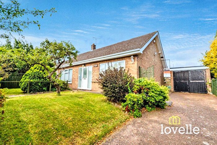 2 Bedroom Detached Bungalow For Sale In Paddock Lane, Blyton, Gainsborough, DN21