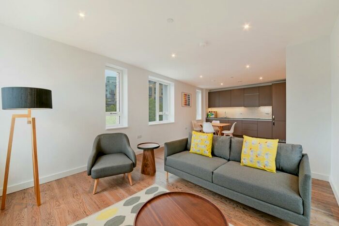 2 Bedroom Apartment To Rent In Ferraro House, Elephant Park, Elephant And Castle, SE17