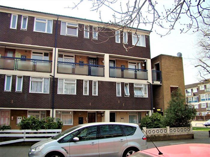 2 Bedroom Maisonette To Rent In Malmesbury Road, London, Greater London, E3