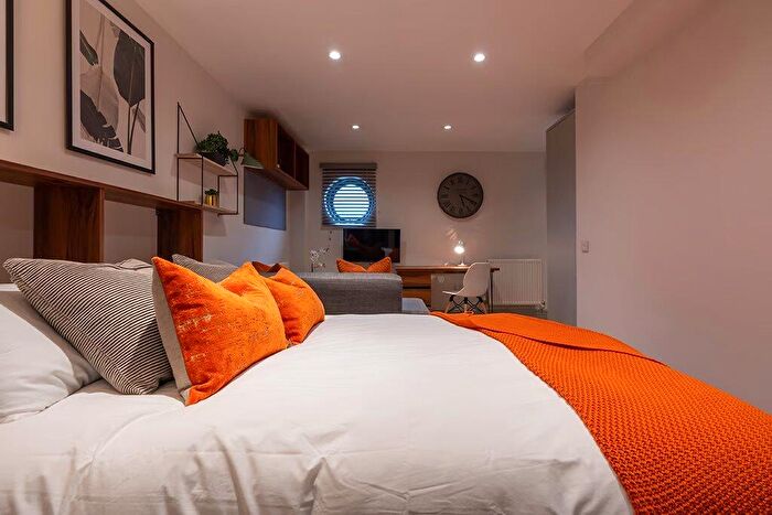 1 Bedroom House To Rent In A Rodney Street, L1