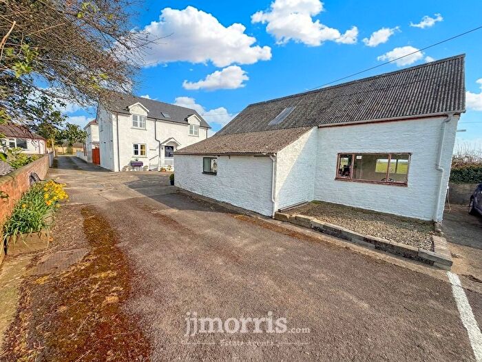 3 Bedroom Detached House For Sale In Blaenannerch, Cardigan, SA43