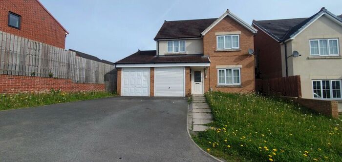 4 Bedroom Detached House To Rent In Weavers Croft, Crook, County Durham, DL15
