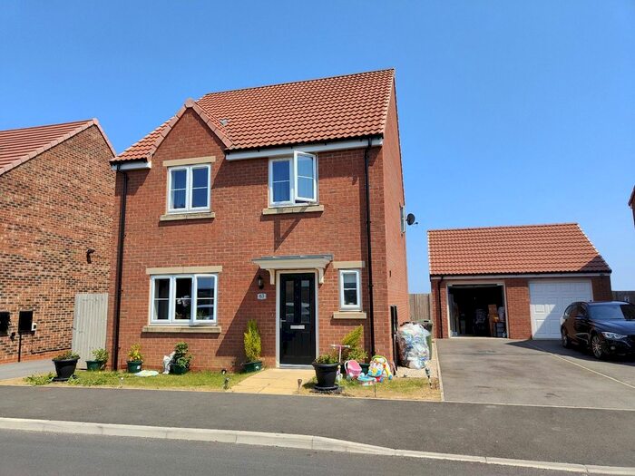 4 Bedroom Detached House To Rent In Heather Drive, Pontefract, West Yorkshire, WF8