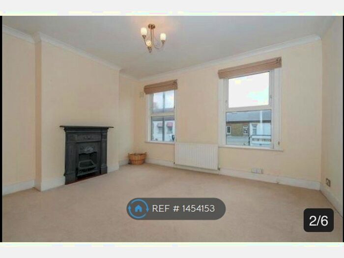 1 Bedroom Flat To Rent In Haydons Road, London, SW19