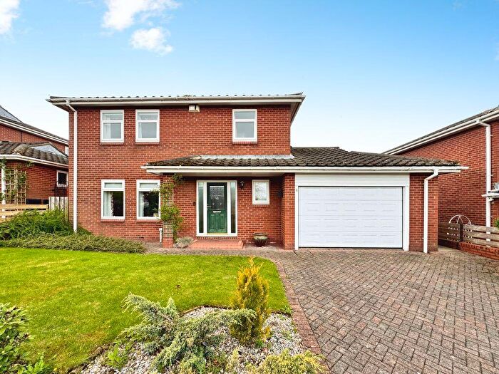 4 Bedroom Detached House For Sale In Constable Close, Ryton, NE40