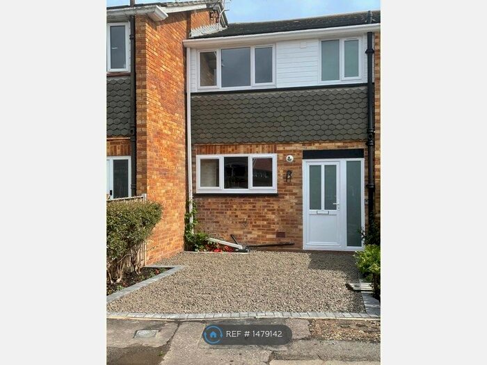2 Bedroom Terraced House To Rent In Hawthorn Close, Rustington, Littlehampton, BN16