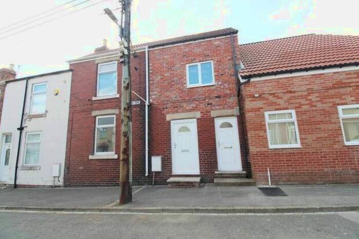 2 Bedroom Property To Rent In Dene Terrace, Durham, DH6