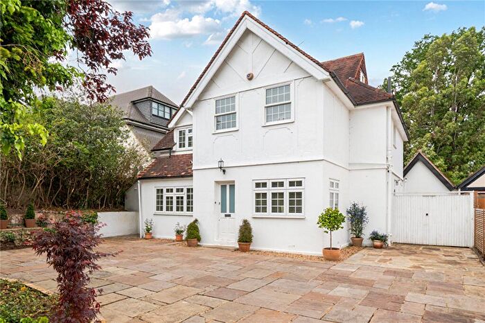 5 Bedroom Detached House For Sale In Portsmouth Road, Thames Ditton, KT7