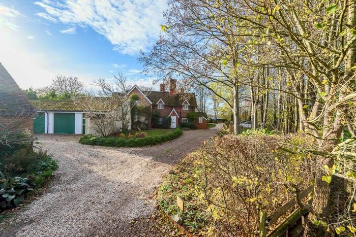 3 Bedroom Cottage For Sale In Sonning Eye, Berkshire RG4