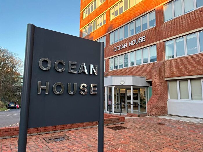 2 Bedroom Flat To Rent In London Road, St. Leonards, TN37