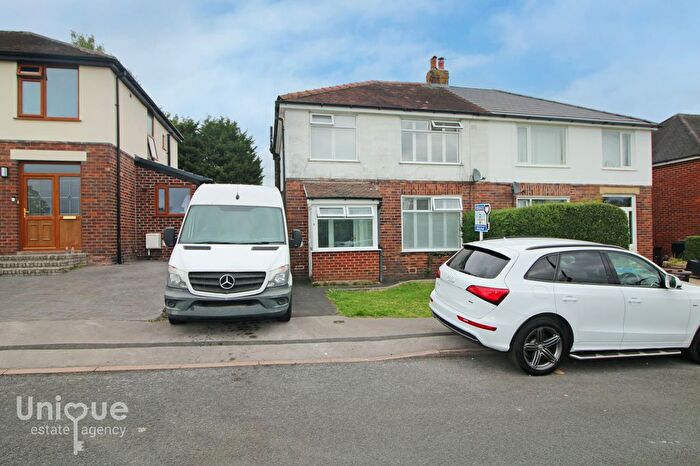 3 Bedroom Semi-Detached House For Sale In Manor Drive, Kirkham, PR4