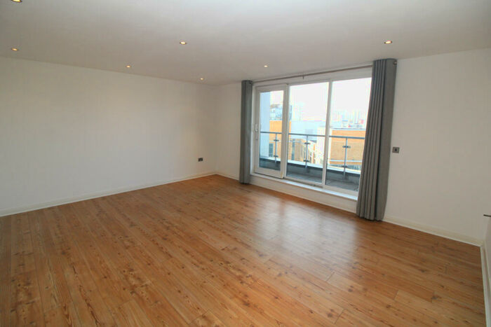 2 Bedroom Apartment To Rent In X Q Building, Taylorson Street South, Salford, Lancashire, M5