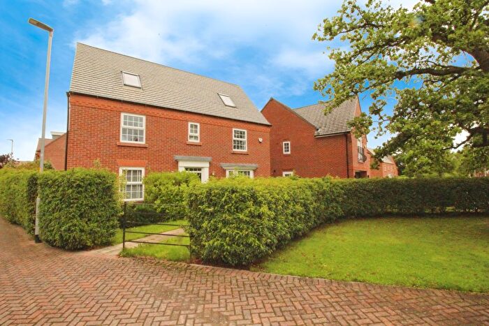 5 Bedroom Detached House To Rent In Colstone Close, Wilmslow, Cheshire, SK9