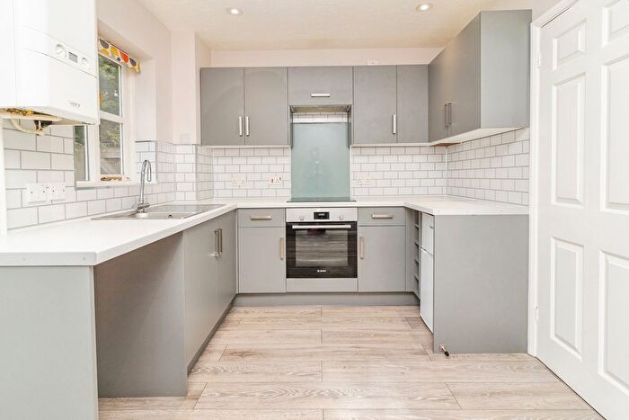 2 Bedroom End Terrace House For Sale In Chalwell Ridge, Shenley Brook End, Milton Keynes, Buckinghamshire, MK5