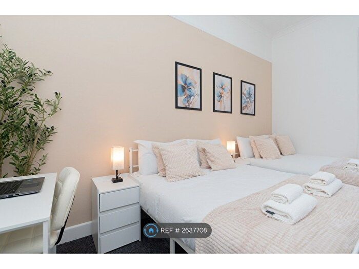 2 Bedroom Flat To Rent In Brunswick House, Bournemouth, BH2