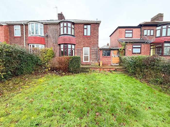 3 Bedroom Semi-Detached House To Rent In Naylor Avenue, Winlaton Mill, NE21