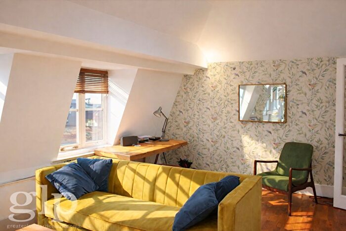 1 Bedroom Flat To Rent In Charlotte Street, Fitzrovia, W1T