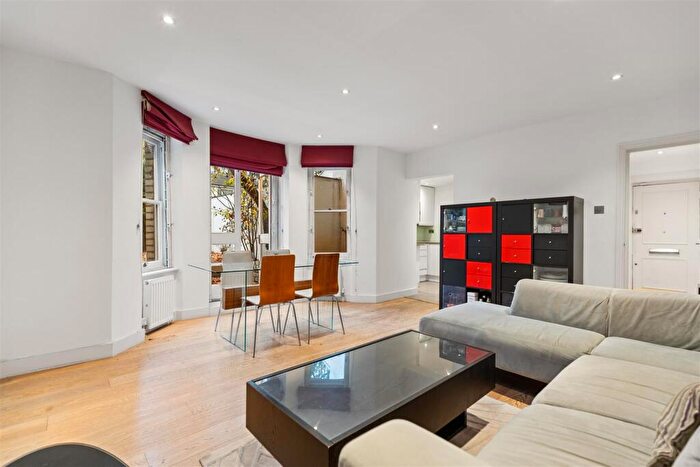 3 Bedroom Apartment For Sale In Fellows Road, Belsize Park, NW3
