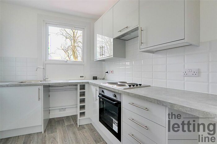 2 Bedroom Apartment To Rent In Harman Road, Enfield, Middlesex, EN1