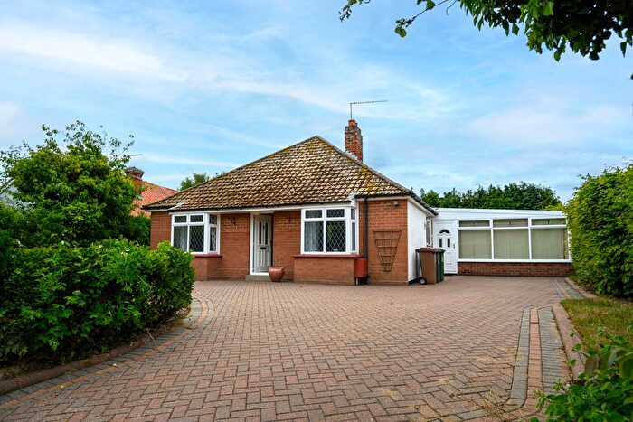 2 Bedroom Detached Bungalow For Sale In Burnt House Lane, Kirton, IP10