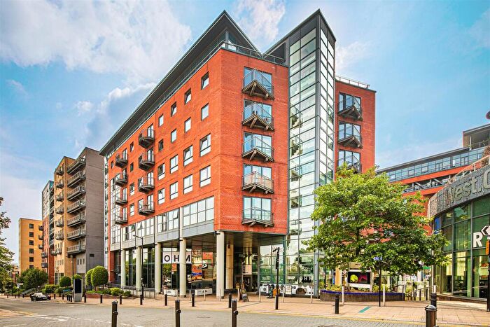 2 Bedroom Apartment For Sale In West One Central, Fitzwilliam Street, S1