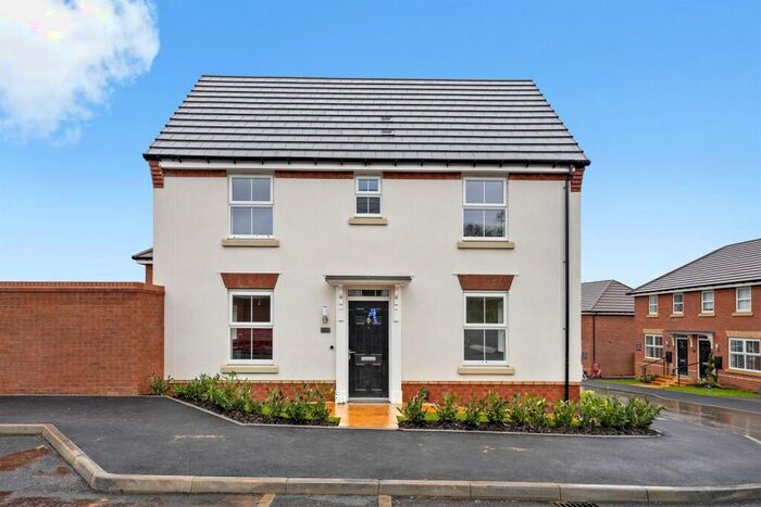 3 Bedroom Detached House To Rent In Bedroom Detached House In Monmouth Drive, Stafford, ST16