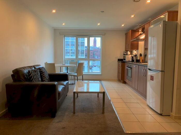 Apartment To Rent In Studio At Hive, B5