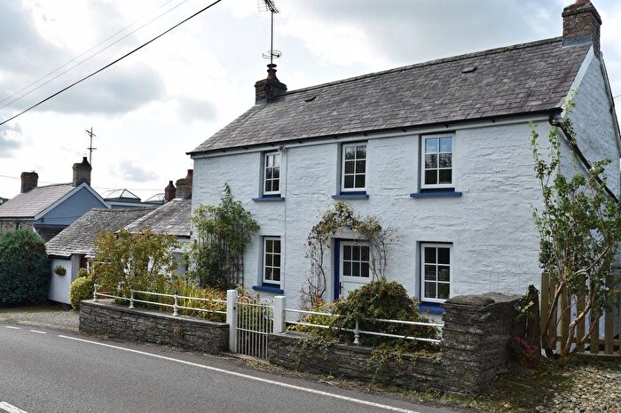 2 Bedroom Detached House For Sale In Ponthirwaun, Cardigan, SA43