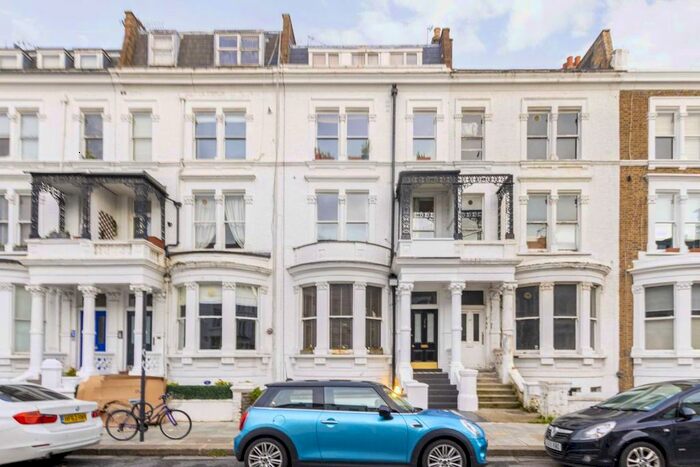 Studio To Rent In Sinclair Road, London, W14