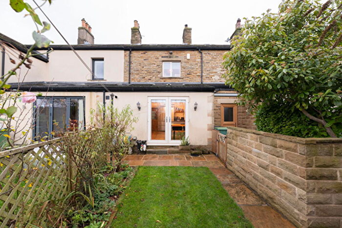 2 Bedroom Terraced House For Sale In Hill Top, Clayton West, Huddersfield, HD8