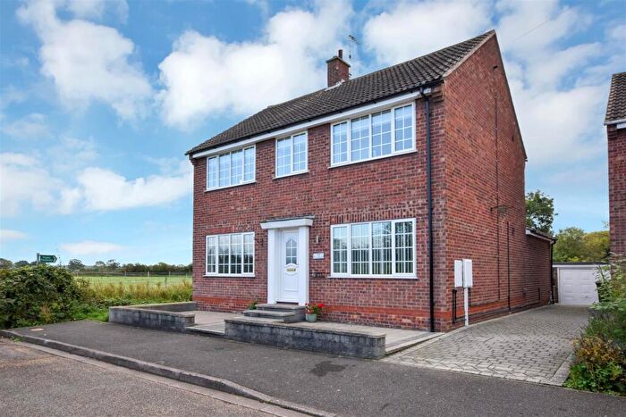 4 Bedroom Detached House For Sale In Dykes End, Collingham, Newark, NG23