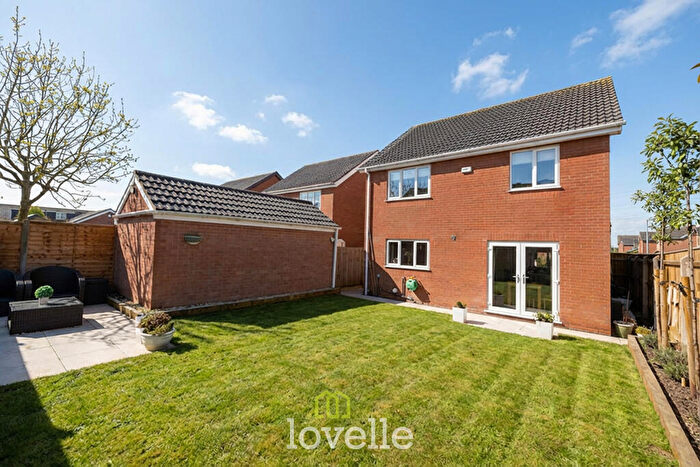 4 Bedroom Detached House For Sale In Defender Drive, Aylesby Park, Grimsby, DN37