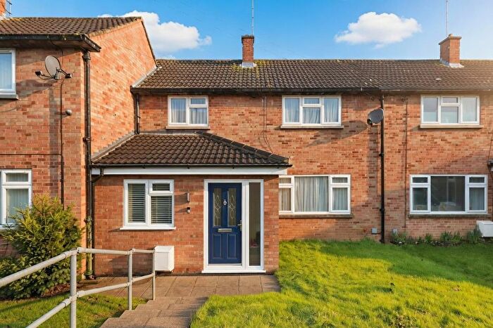 3 Bedroom Terraced House For Sale In Saunders Road, Hillingdon, UB10